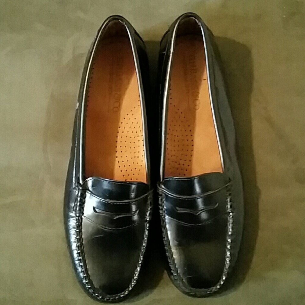 GH Bass Penny Loafers Size 8.5 M 10 W